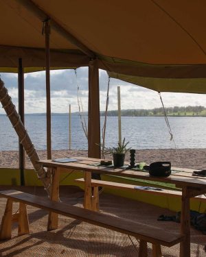 Plankeborde og bænke